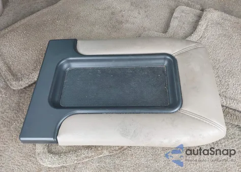 2003 Chevrolet Tahoe Ls z USA, uszkodzony, nr VIN 1GNEC13V73R201329